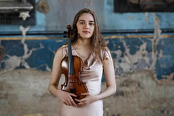 Iris Axon Concert Series Programme Includes Prokofiev and Debussy