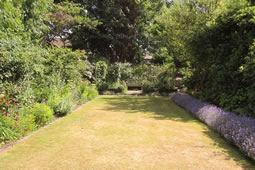 Mill Hill Road Garden Opens to the Public 