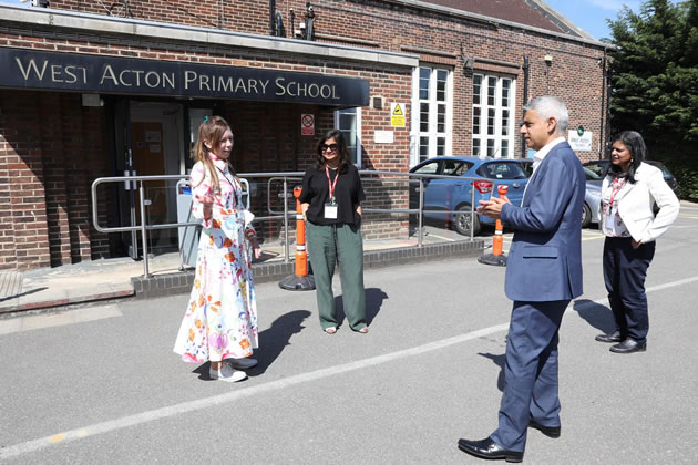 The Mayor of London and Rupa Huq MP being greeted by the headteacher