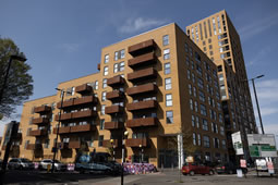 East Acton Flat Residents Furious at Loss of Water Supply